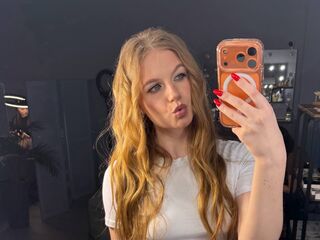 camsex show TainaSaffo