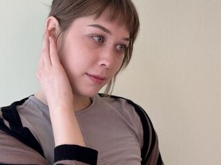 camslut fingering shaved pussy TanjaGrotzke