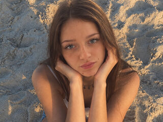 hot webcam photo TannaThurber