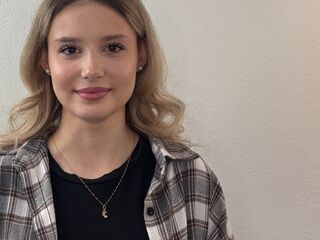 hot striptease webcam TanyaPanah