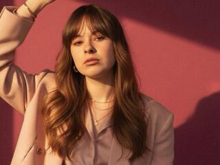 adult live cam TerinaLairmore