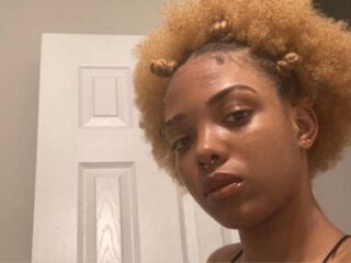 free live cam TrinaMcfarlane