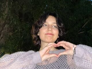 girl nude TulaStaines