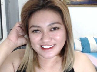 camgirl chat room VaniaManriquez