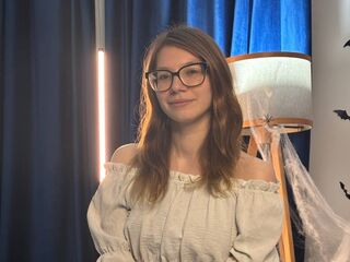 cam slut WilliemaeWittlin