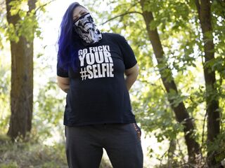 live sex cam YolaDom